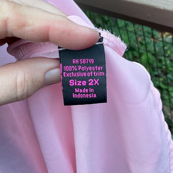 Pink sheer blouse sequins collar black trim valentine’s Day barbiecore spring 2X - Picture 7 of 9